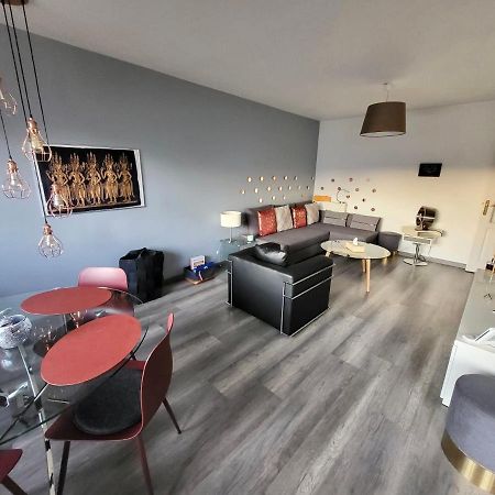 Tichnich Appartement - 2 Bedrooms - 1 Min Away From Train Station Annemasse Eksteriør billede