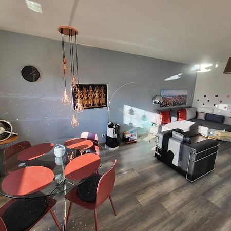 Tichnich Appartement - 2 Bedrooms - 1 Min Away From Train Station Annemasse Eksteriør billede