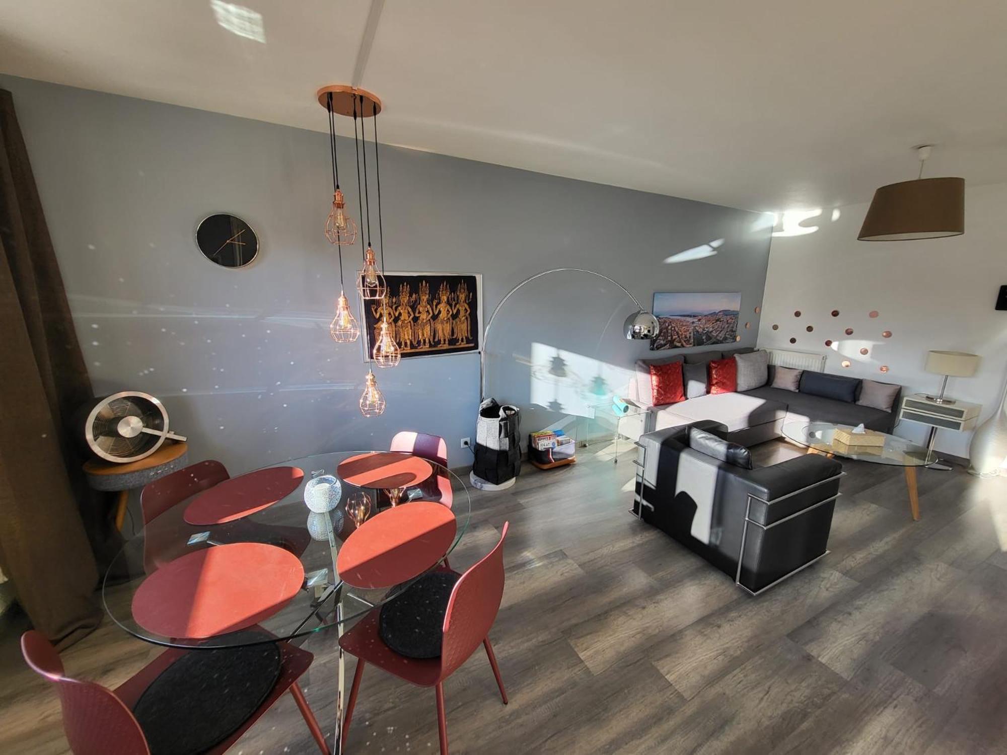 Tichnich Appartement - 2 Bedrooms - 1 Min Away From Train Station Annemasse Eksteriør billede